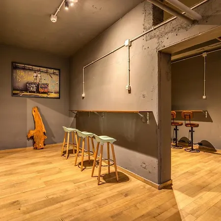 Hostel Trastevere * Rome